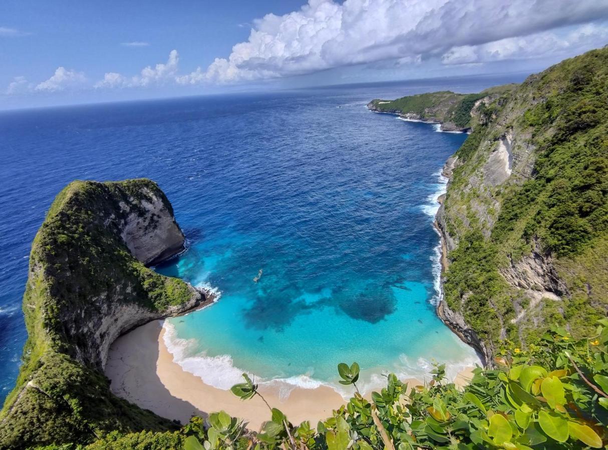 Hotel Sanctum And Dive- Nusa Penida
